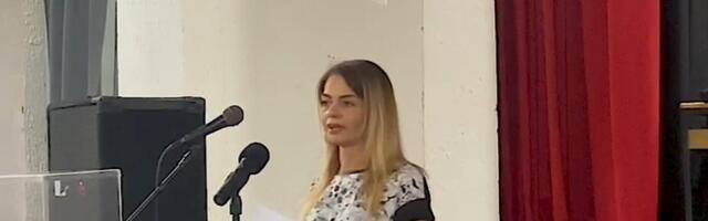 I Topola bez vode: Dok vlast u Beogradu mašta o Expu, u Šumadiji pune kante i balone vodom
