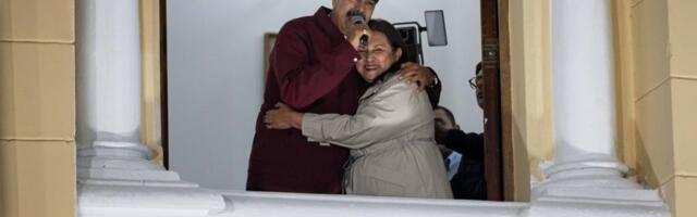 Sankcije Venecueli u „maksimalnoj meri“: SAD žele da onemoguće Maduru da kontroliše državne resurse