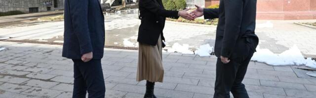 Ministar Milićević u Aranđelovcu: Dijaspora ključ razvoja, porodica iz Amerike pokrenula prvo etno selo u Šumadiji! (FOTO)