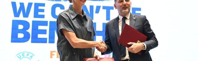 Violeta Slović i Branko Radujko potpisali sporazum o porodiljskoj podršci! Važan korak u unapređenju položaja i sistemskoj brizi o fudbalerkama