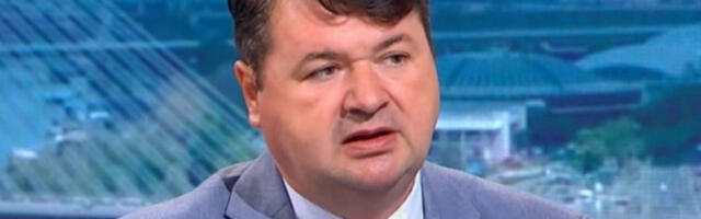 Петров: Саву Манојловићу би боље било да је ћутао