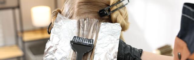 Kako da posvetlite kosu bez mnogo novca: Malo ko zna šta soda bikarbona može da uradi