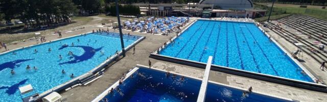 Spas od vrućine na GRADSKIM BAZENIMA tokom jula potražilo oko 20.000 građana