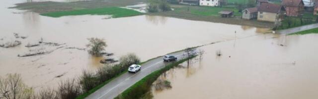 VODOSTAJ REKA U SRBIJI U PORASTU! Usijali se telefoni spasilaca, građani non-stop zovu!