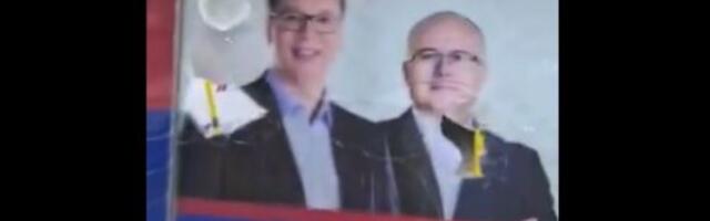 Polupana stakla sedišta SNS-a u NS (VIDEO)
