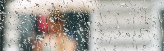 Nevreme na jugu Francuske: Desetine evakuisanih, tramvaj upao u bujicu, nestvaran snimak