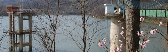 Za dvojicom nestalih na jezeru Barje tek od danas tragaju ronioci Žandarmerije