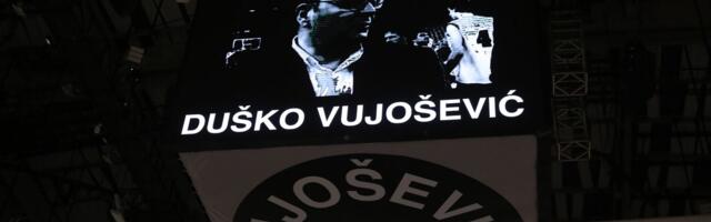 Tuga kakvu Beogradska arena ne pamti, ovako se Partizan oprostio od Duška Vujoševića: Film, suze i bolne slike