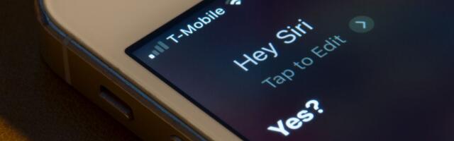 Apple zabranio ljubav sa robotima: Nova Siri AI vam nikada neće biti devojka