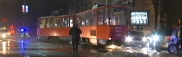 Tramvaj 5 iskočio iz šina – obustavljen tramvajski saobraćaj u centru Beograda