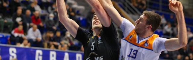 Partizan se mučio, ali slomio Mornar u Baru