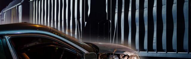 VOZ UDARIO U KAMIONET! Teška nesreća kod Pirota! (VIDEO)