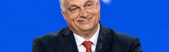 ONA JE LJUBAV NJEGOVOG ŽIVOTA, RODILA MU PETORO DECE: Ovako izgleda GOSPOĐA ORBAN: Veza iz studentskih dana krunisana brakom! (FOTO)