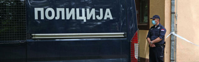 Upali u zlataru, pa pištoljem tukli vlasnika! Pala trojica razbojnika u Smederevu! Dvoje maloletnih