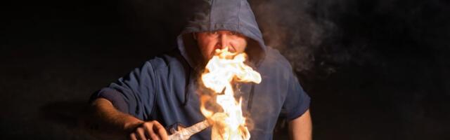 Strašan prizor u prestonici: Bacio molotovljeve koktele u dvorište kuće - na meti žena