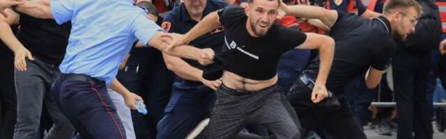 (VIDEO) Albanija na nogama: Masovni protesti zbog Ivanke i Kušnera! "Nije na prodaju"