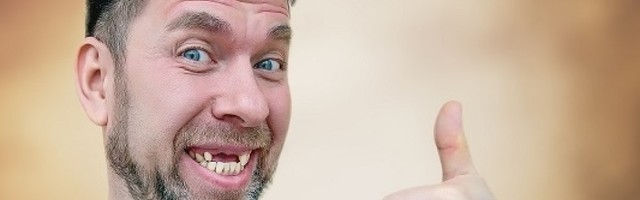 Muškarac (45) kleštima izvadio sebi zub nakon što je mesecima čekao na običan pregled kod stomatologa