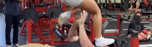 Bodibilder u suludom pokušaju benča sa ženom završio sa 11 kopči na licu