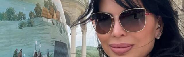 Voditeljka (52) ZAVELA MLAĐEG PEVAČA (27), a još nije potvrdila RAZVOD od Beograđanina - detalji iz njenog života zatekli javnost: "SVE ĆE SE NA VREME SAZNATI!"