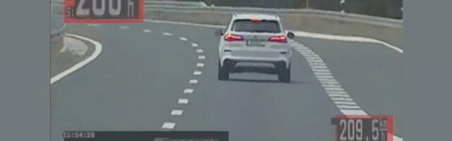 MALO POPIO, PA DAO PO GASU Presretači ga jedva sustigli