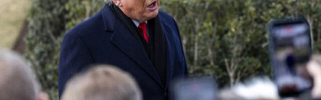 Трамп затражио од републиканаца да измене изборна правила