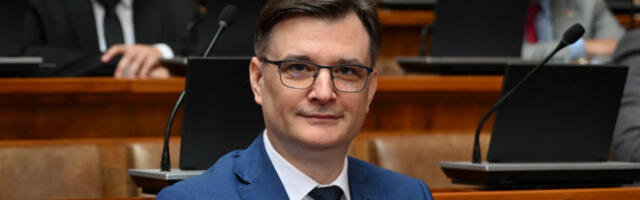 Јованов: Ђокић дотрчао на непријављени скуп, а после трагедије на факултету отишао на прославу