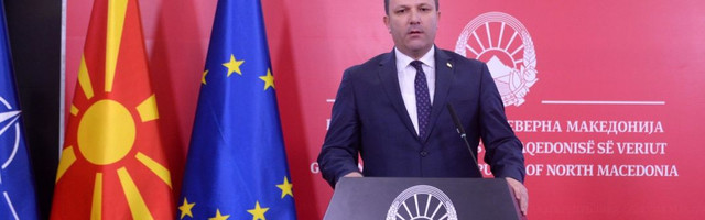 У Црној Гори и С. Македонији жаљење, извињења и смене због Томпсона и мапе НДХ