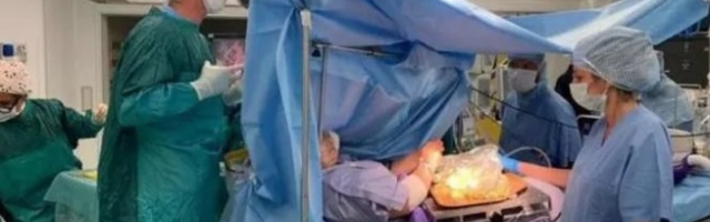 NEĆETE VEROVATI šta je ova žena radila dok su joj hirurzi OPERISALI MOZAK!