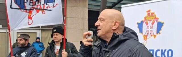 Protest „Srpskog zbora“ ispred sedišta EU u Beogradu