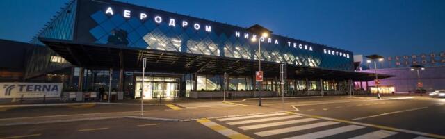 Avion sa evakuisanim Srbima iz Izraela sleteo u Beograd: Očekuje se još jedan tokom noći