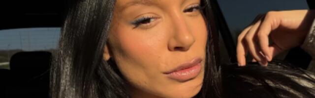 EDITA ARADINOVIĆ POKAZALA TRUDNIČKI STOMAK! Pevačica primetila OVO, od majki traži savet!