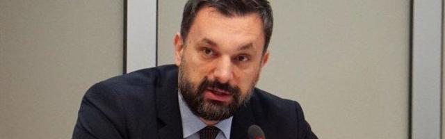 Zbog naših žrtava, pokažite sada zrno hrabrosti i dostojanstva