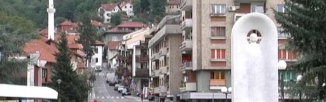 MLADIĆ PRETUKAO OCA! Policija u Prijepolju privela nasilnika, ODREĐEN MU PRITVOR!