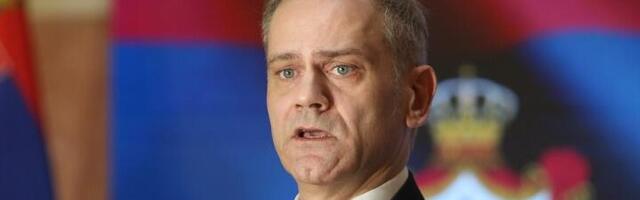 Stefanović: Vlast sve čini da Srbija ostane zaglavljena u radikalskom blatu