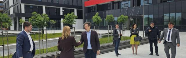 Predstavnici Ministarstva nauke obišli Centre izvrsnosti: Razgovor o planovima rada i opremanju objekta