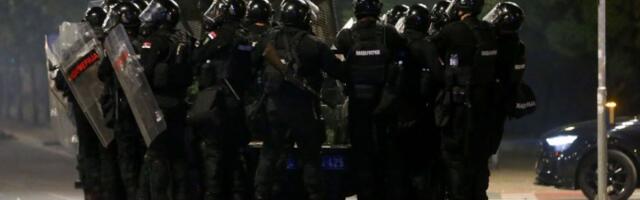 "Dečaku kojeg je pretukla policija otkazali bubrezi, u teškom stanju"