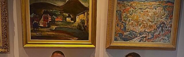 Žofri Lovernj bio gost u kući Duška Vujoševića, na zidu se vide i umetnička dela koja su pravo bogatstvo