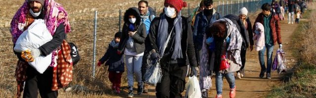 LAŽNE PRIČE DA ĆE 400.000 MIGRANATA NASELITI JUG! Ministar Vulin otkrio da li među izbeglicama ima zaraženih