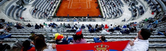 UŽIVO: Đoković - Cicipas 1:1