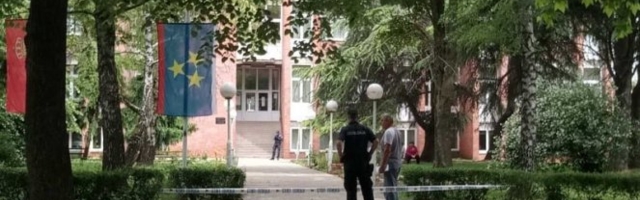 (FOTO) PRVE SLIKE SA LICA MESTA! Ovde se jutros dogodio krvavi pir ljubomornog  muža