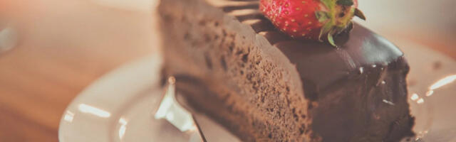 ČOKOLADNI KOLAČ u par koraka