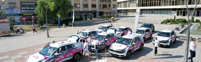 Bezbedna i udobna vožnja na prvom mestu: Čačanski „Pink taxi” u novom ruhu i sa novim vozilima