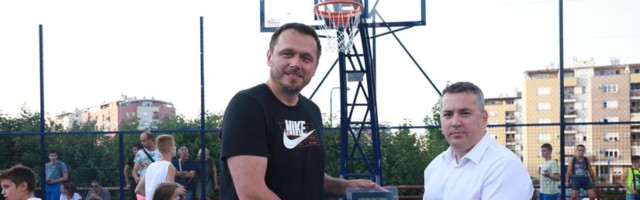 Beograd od Mozzarta dobio košarkaški teren „Željko Rebrača“