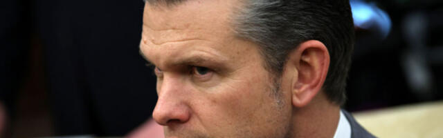 Хегсет: Иран је скоро побеђен, преузимамо потпуну контролу над небом