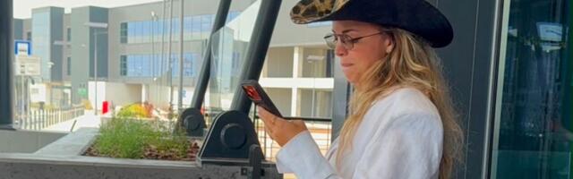 Ćerka našeg pevača sletela u Beograd: Gura kofer od 234.760din, a na njemu torba koja košta pravo bogatstvo!