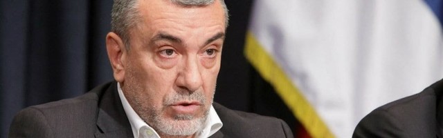 Mihajlović: Vučiću i Kurtiju treba „crveni telefon“ za ovakve situacije