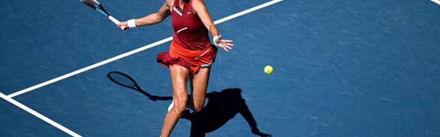 Azarenka počistila Svitolinu i zakazala obračun sa Krejčikovom; Badosa preživela triler