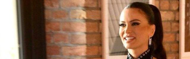 Bez ovog muškarca ne može! Sin poznate voditeljke se ne odvaja od Milice Pavlović