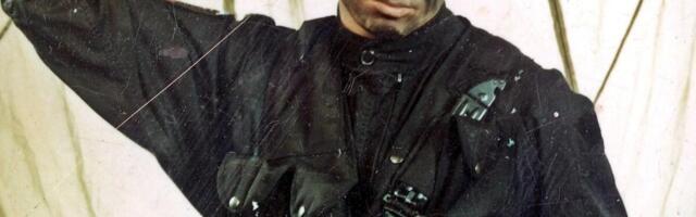 OVAJ KRIMINALAC JE KRENUO DA UBIJE LEGIJU USRED POZNATOG KLUBA: Nikad ne biste pretpostavili ŠTA MU SE onda DESILO!