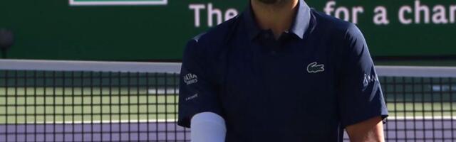 Đoković se baš namučio: Povraćao je na terenu, a problem je pravila i povreda